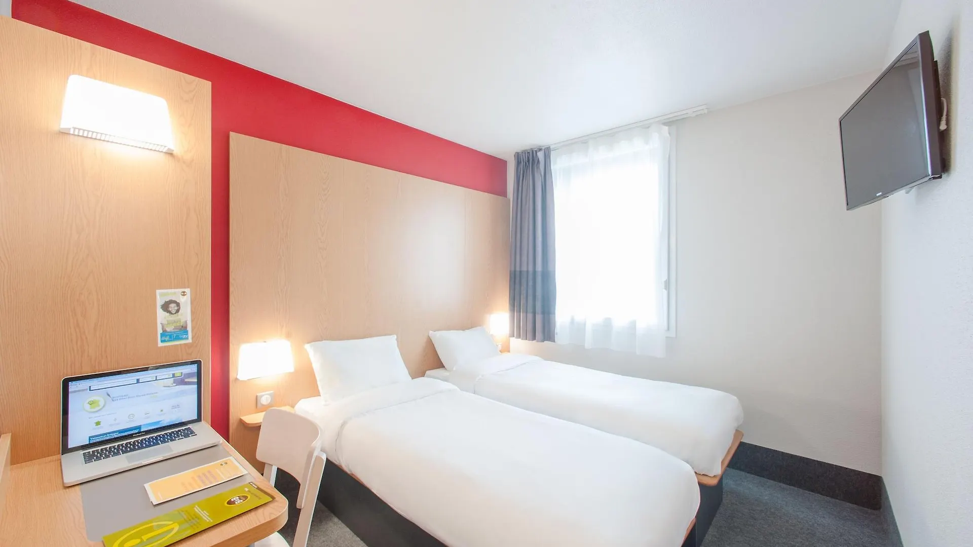 B&B HOTEL Orly Chevilly Marché International  Chevilly-Larue