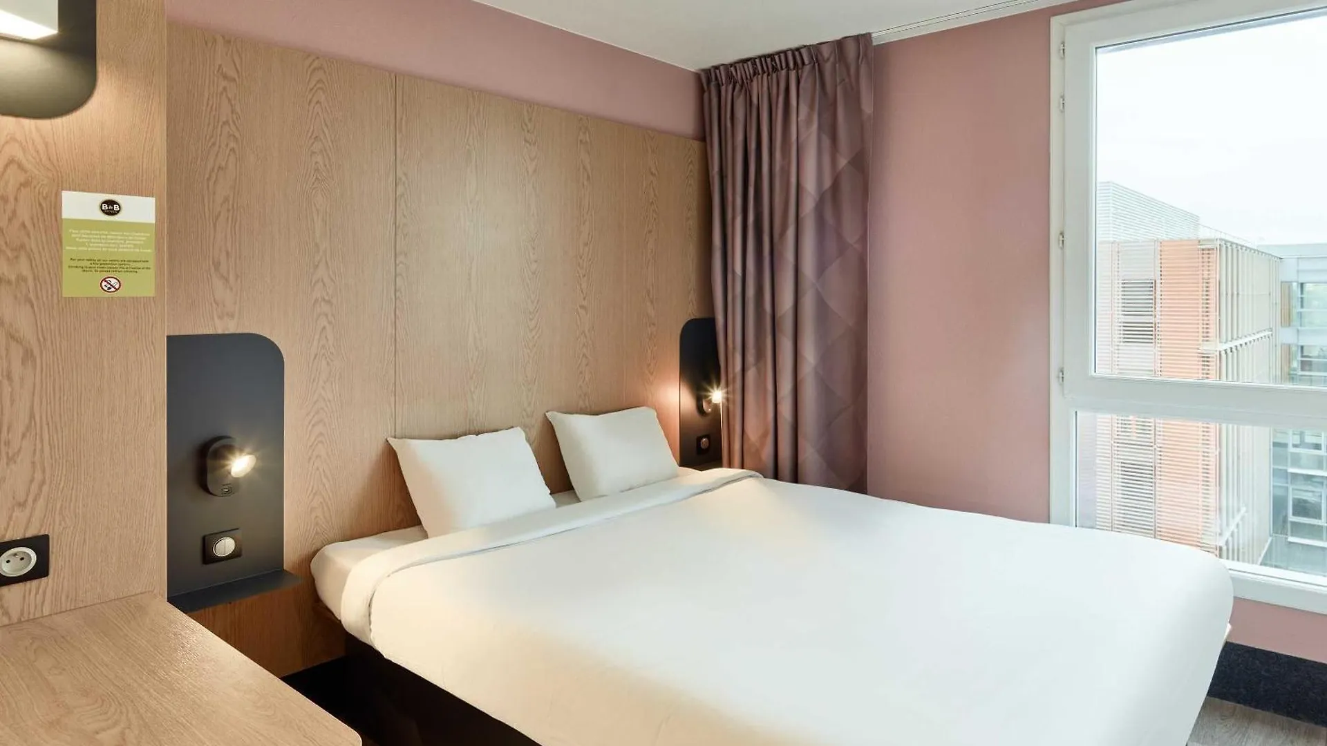 B&B HOTEL Orly Chevilly Marché International