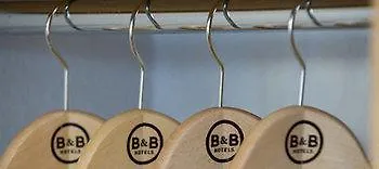 **  B&B HOTEL Orly Chevilly Marché International France