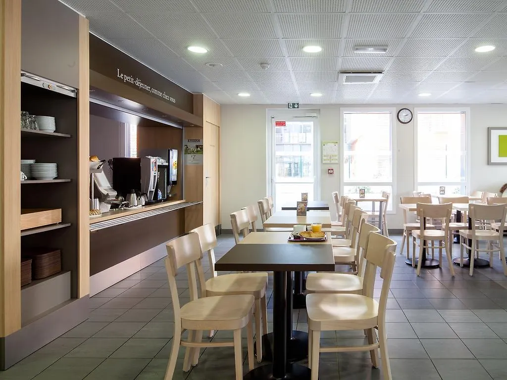 B&B HOTEL Orly Chevilly Marché International 2*, Chevilly-Larue Francia
